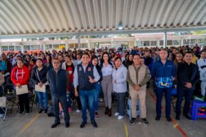 EZEQUIEL MONTES ENTREGA DE TARJETAS DE LA BECA UNIVERSAL DE EDUCACIÓN BÁSICA “RITA CETINA”