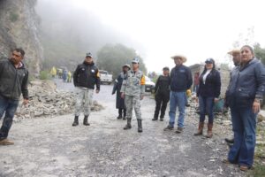 SE REALIZA RECORRIDO EN ZONA AFECTADAS EN LA CARRETERA 120 EN PEÑAMILLER