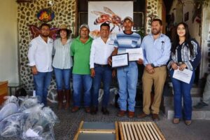 IMPULSANDO EL DESARROLLO DEL CAMPO HUIMILPENSE