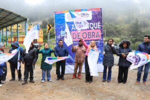 INICIA CONSTRUCCIÓN DE ANDADOR PEATONAL EN LA CAÑADA, PINAL DE AMOLES.