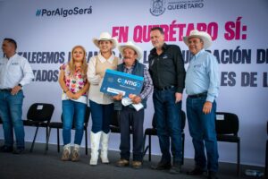 GOBIERNO DEL ESTADO Y YUNI BENÍTEZ UNEN ESFUERZOS TRAS LA CONTINGENCIA