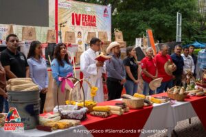 ENCABEZA FERNANDO SÁNCHEZ GIL IV FERIA REGIONAL DE LOS MAICES NATIVOS Y LA AGROBIODIVERSIDAD DE LA SIERRA GORDA 2025