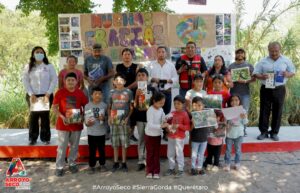 EL PRESIDENTE MUNICIPAL FERNANDO SÁNCHEZ GIL REALIZÓ LA ENTREGA DE EQUIPAMIENTO EDUCATIVO PARA FORTALECER LAS ACTIVIDADES DEL GRUPO INFANTIL