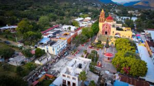 LA CABALGATA DE MISIÓN A MISIÓN LLENA DE ALEGRÍA Y CONVIVENCIA LA FERIA LANDA 2025