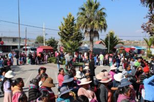 NI EN NAVIDAD SE DETIENE EL COMPROMISO CON NUESTRA GENTE DE AMEALCO