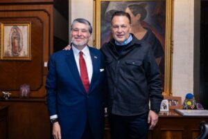 SE REÚNE GOBERNADOR CON EL EMBAJADOR DE MÉXICO EN COREA